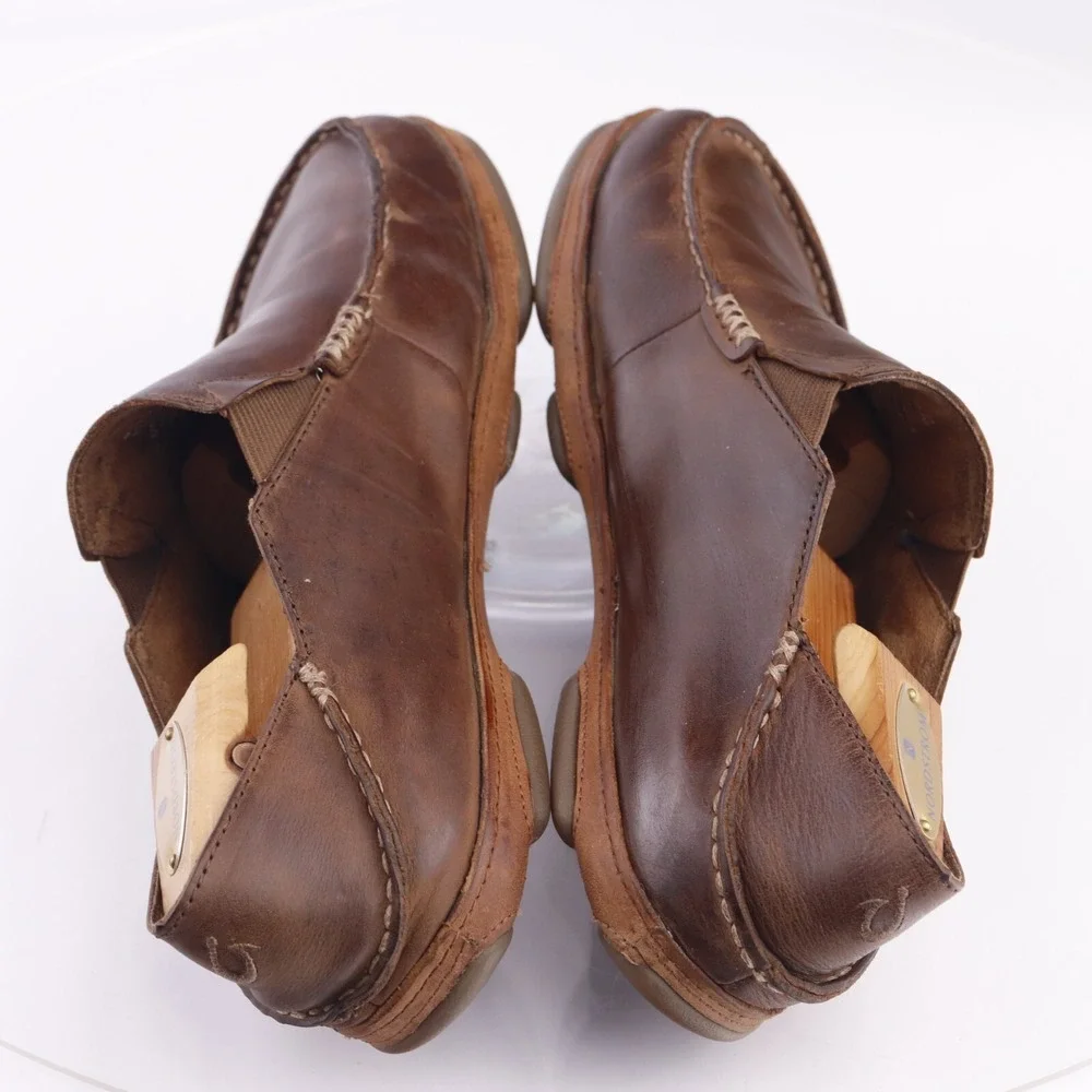 Olukai Mens Moloa Loafers Size 9.5 Brown Leather Moc Toe Slip On Shoes Slippers
